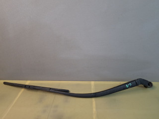 щеткодержатель (поводок стеклоочистителя, дворник) Mazda 6 3 поколение [рестайлинг] GJ 2016, 2.5 л., PYY1, бензин, АКПП, серый /42а, седан, передний привод