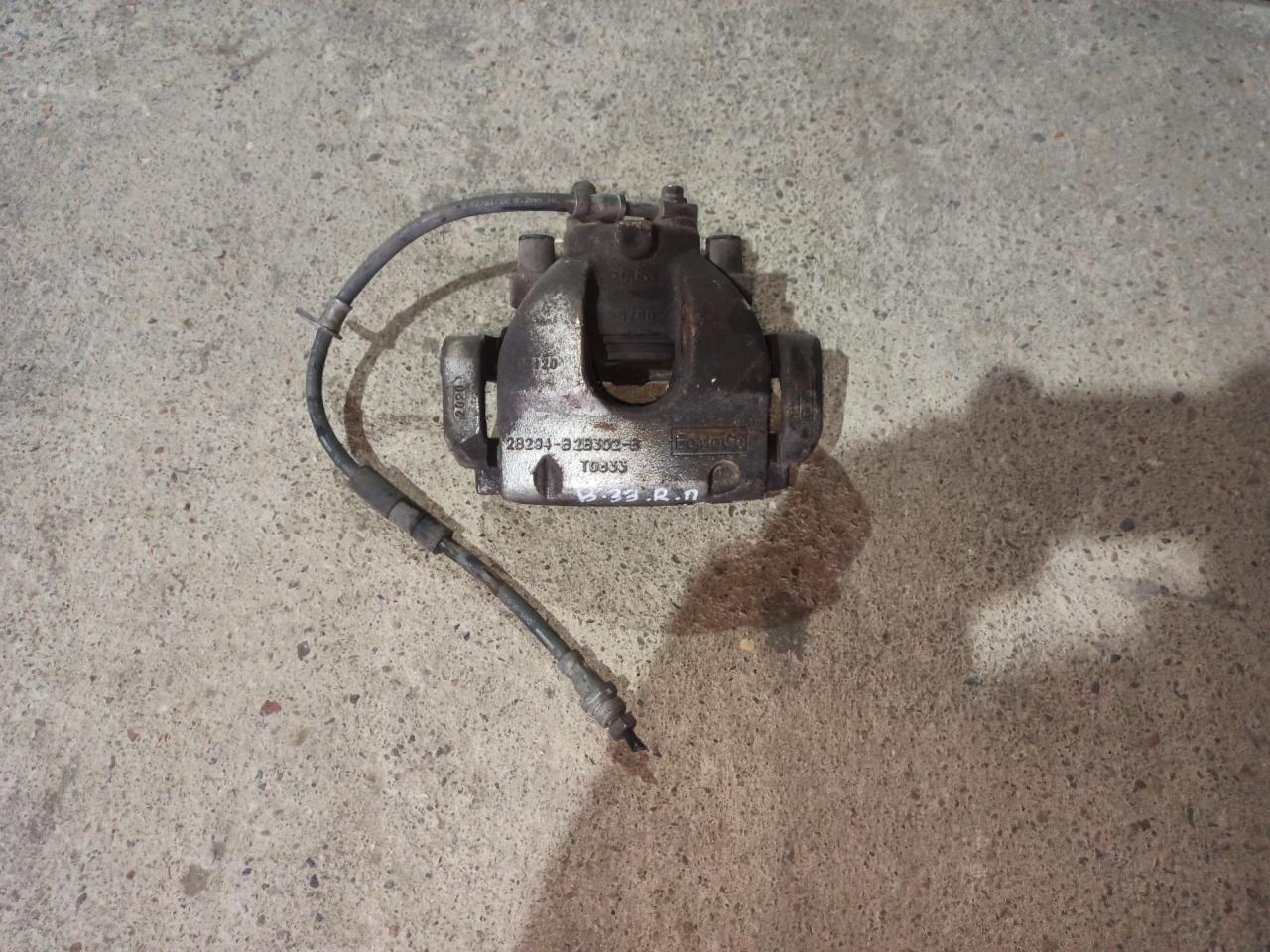 суппорт передний правый Ford Escape 4 поколение CX482 2020, 1.6 л., LUB, бензин, АКПП, белый az, внедорожник 5 дв., полный привод - фото №1