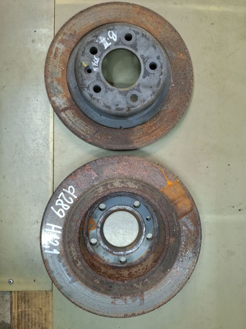 диски тормозные задние Chevrolet Equinox 3 поколение 2018, 2.0 л., бензин, АКПП, передний привод - фото №1