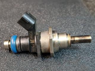 форсунка Mazda CX-7 1 поколение [рестайлинг] 2009, 2.3 л., бензин, E7T20171