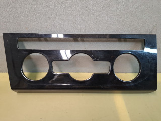 рамка блока управления климой Volkswagen Jetta 7 поколение 2021, 1.4 л., бензин, АКПП, серый, передний привод, 17B863042