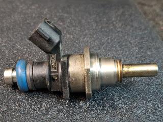 форсунка Mazda CX-7 1 поколение [рестайлинг] 2010, 2.3 л., бензин, E7T20171