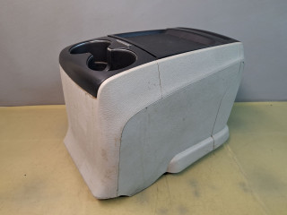 бардачок между сиденьями Toyota Sienna 3 поколение 2011, 3.5 л., 2GR-FE, бензин, АКПП, серый, передний привод, 5881108010