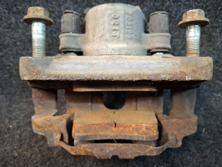 суппорт передний правый BMW X4 F26 2016, 2.0 л., дизель, АКПП, черный