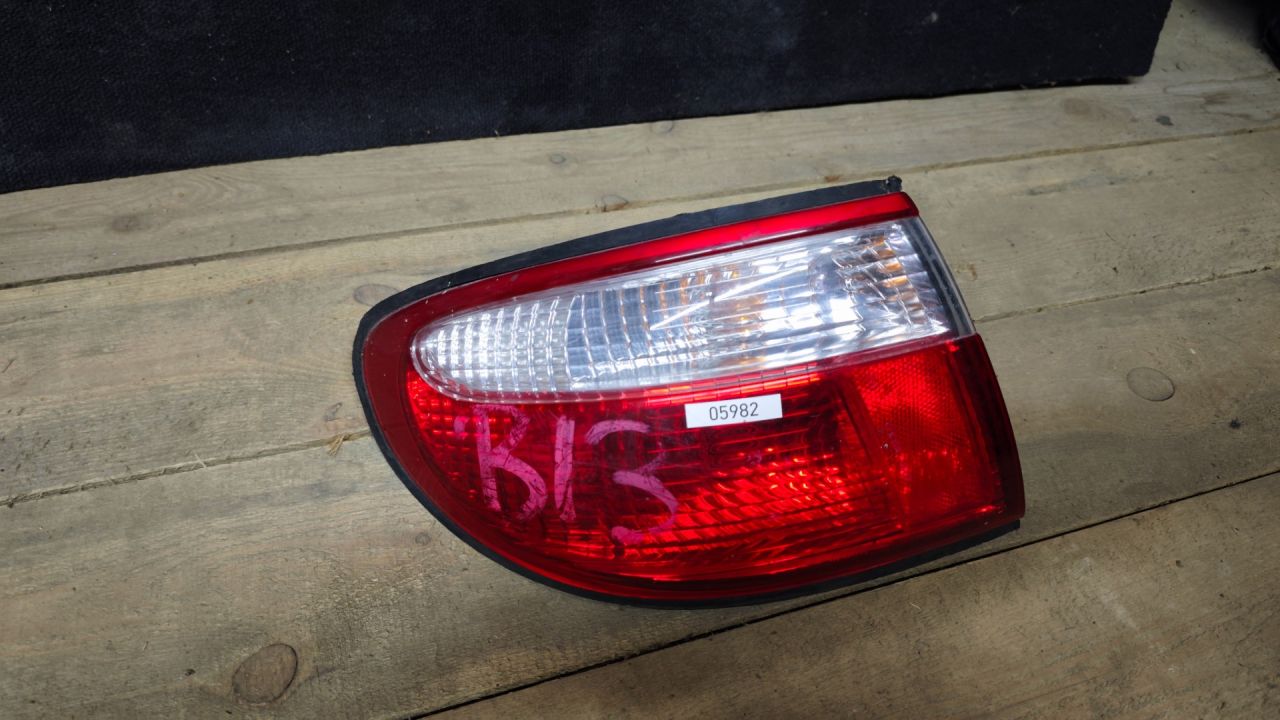 фонарь задний левый Mazda Millenia 1 поколение 1999 - фото №1