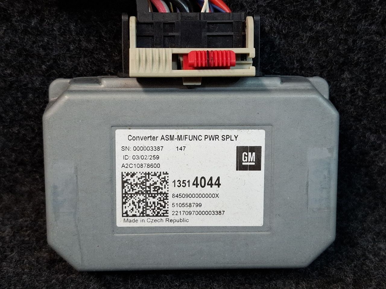 Преобразователь напряжения Chevrolet Equinox 3 поколение 2018, 2.0 л., бензин, АКПП, передний привод, 13514044 - фото №1