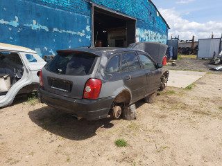 Mazda 323F BJ
