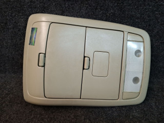 фонарь салона (плафон) Suzuki Grand Vitara 1 поколение [рестайлинг] 2005, 2.7 л., H 27 A, бензин, АКПП, внедорожник 5 дв.