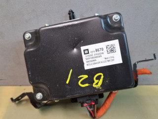 Преобразователь напряжения Chevrolet Blazer 3 поколение 2019, 3.6 л., бензин, АКПП, белый, полный привод, 23158670