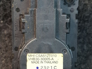 моторчик заслонки печки Mitsubishi ASX 1 поколение 2012, 2.0 л., 4B11, бензин, АКПП, черный, внедорожник 5 дв., полный привод, CSA512T010, VHB3030005A