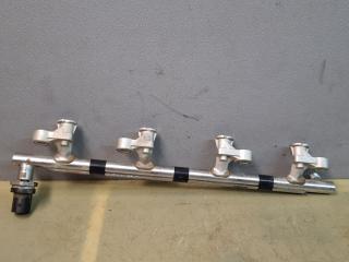 топливная рампа Mazda CX-30 1 поколение 2022, 2.0 л., PE-VPS, бензин, МКПП, передний привод, PE2713150, 0923D6038