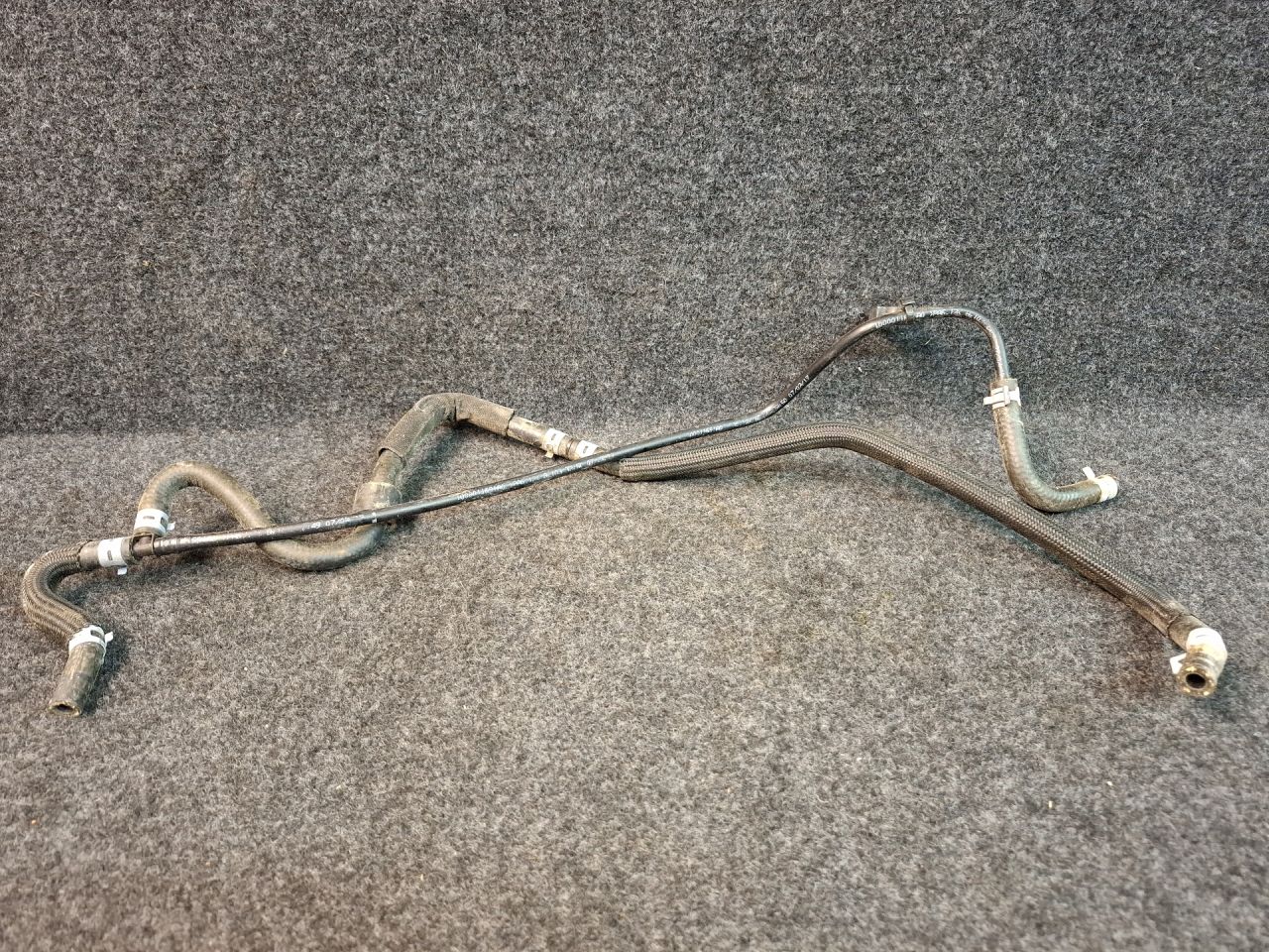 трубка вакуумная Chevrolet Equinox 3 поколение 2018, 2.0 л., бензин, АКПП, передний привод - фото №1