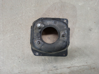 крепление запаски Suzuki Grand Vitara 1 поколение [рестайлинг] 2005, 2.7 л., H 27 A, бензин, АКПП, внедорожник 5 дв.