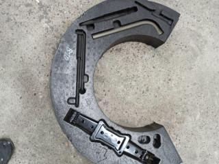 домкрат Volkswagen Jetta 7 поколение 2020, 2.0 л., бензин, серый, седан, передний привод