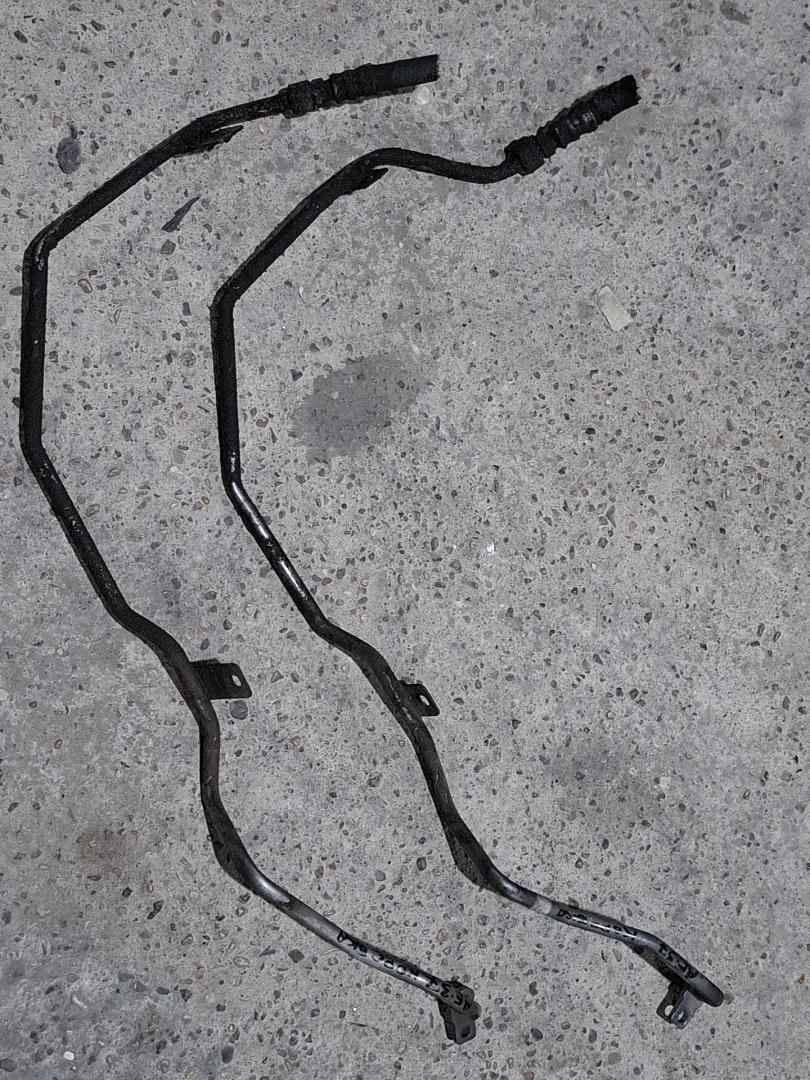 шланг (трубка) АКПП Audi A4 B8/8K 2010, 1.8 л., CDHA, бензин, вариатор, передний привод, правый руль, 8K0317818AT - фото №1