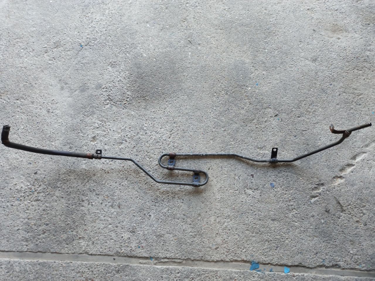 трубка гидроусилителя Mazda CX-7 1 поколение ER 2008, 2.3 л., L3-VDT, бензин, АКПП, голубой/30s, полный привод - фото №1