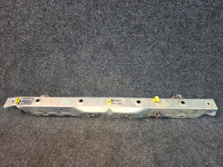 верхняя планка телевизора Chevrolet Equinox 3 поколение 2018, 1.5 л., бензин, АКПП, серый/441b, полный привод, 94568902