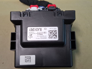 блок управления парктрониками Chevrolet Equinox 3 поколение 2018, 2.0 л., бензин, АКПП, передний привод, 13517711