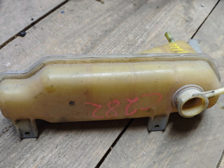 бачок расширительный Mazda Millenia 1 поколение [рестайлинг] 2000