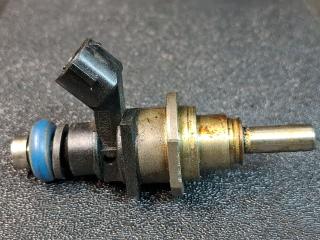 форсунка Mazda CX-7 1 поколение [рестайлинг] 2010, 2.3 л., бензин, E7T20171