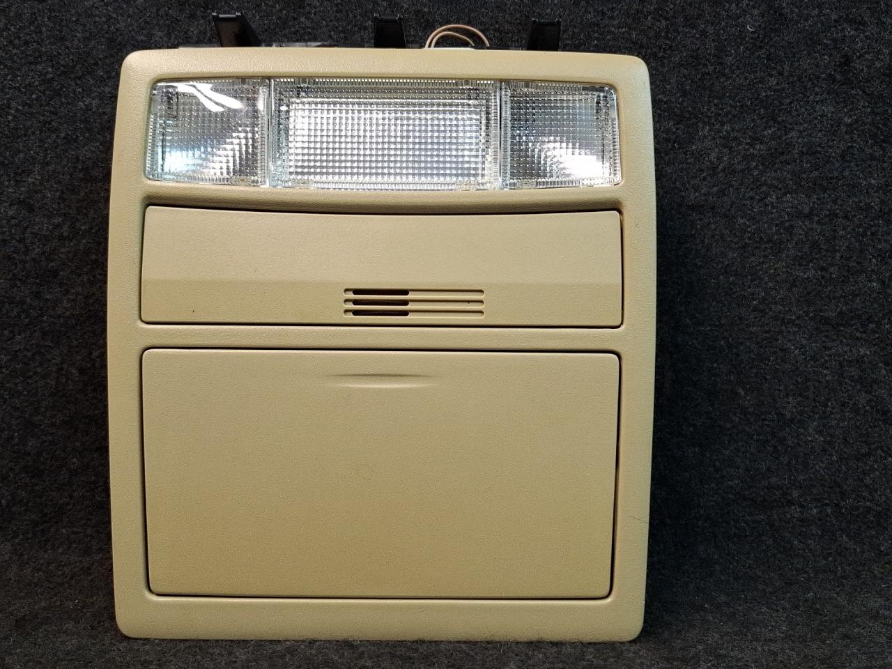 фонарь салона (плафон) Toyota Camry 7 поколение XV40 2008, 2.4 л., 2AZ-FE, бензин, АКПП, седан, передний привод - фото №1