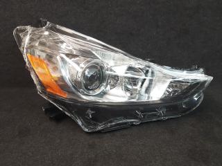 фара правая Toyota Prius V 1 поколение ZVW41 [рестайлинг] 2016