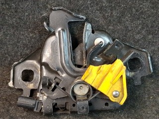 замок капота Nissan Rogue T33 2022, 1.5 л., бензин, АКПП, белый перламутр, полный привод