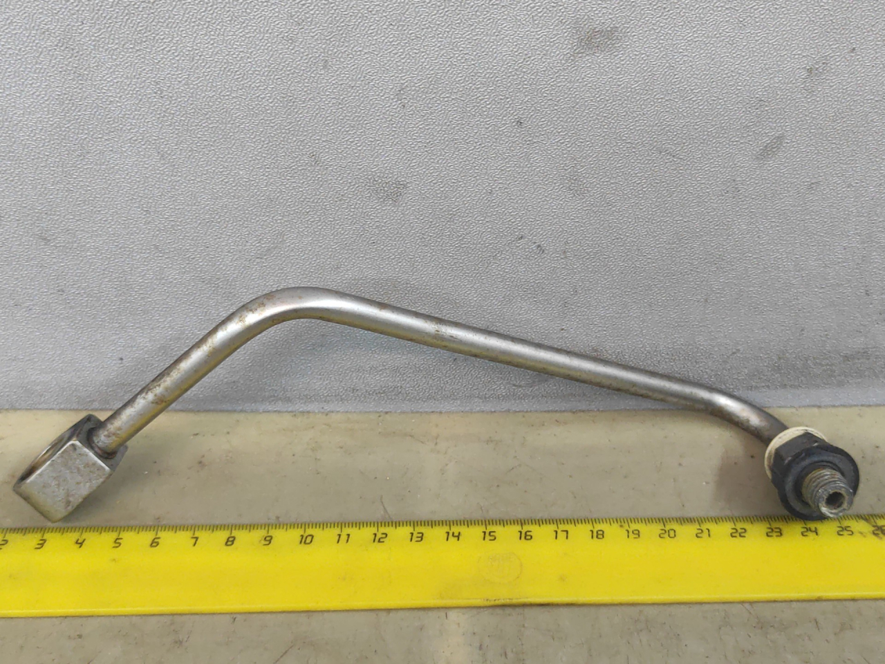 трубка ТНВД Chevrolet Equinox 3 поколение 2019, 1.5 л., бензин, АКПП, белый 140х, минивэн, передний привод - фото №1