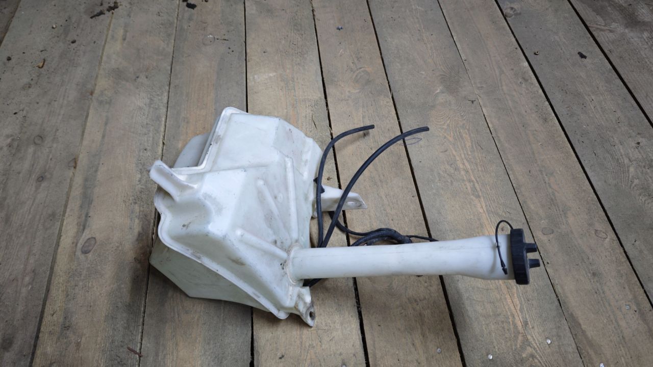 бачок омывателя Ford Escape 1 поколение BA/ZA 2004 - фото №1