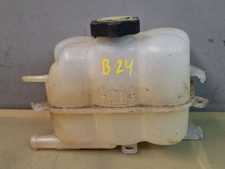 бачок расширительный Chevrolet Traverse 2 поколение [рестайлинг] 2022, 3.6 л., бензин, АКПП, белый, внедорожник 5 дв., полный привод