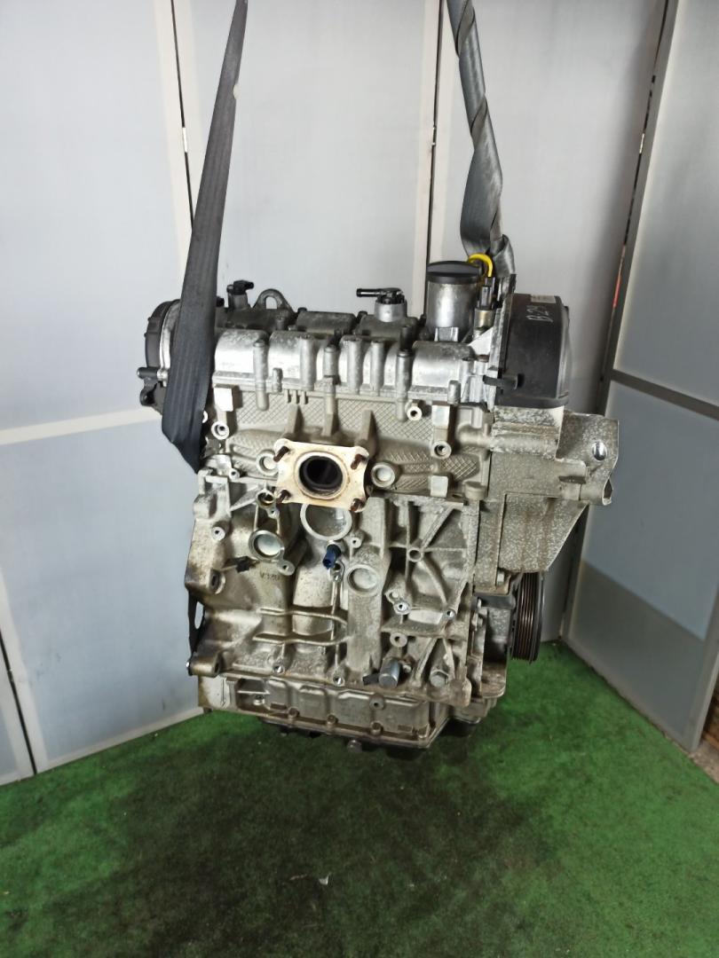 двигатель Volkswagen Jetta 7 поколение 2019, 1.4 л., бензин, АКПП, синий, седан, передний привод, DJX, DJXA - фото №1