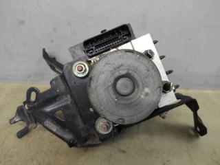 блок ABS Suzuki Kizashi 1 поколение 2012, 2.4 л., J24B, бензин, АКПП, красный, седан, полный привод, 5723L2140112, 5611058L04