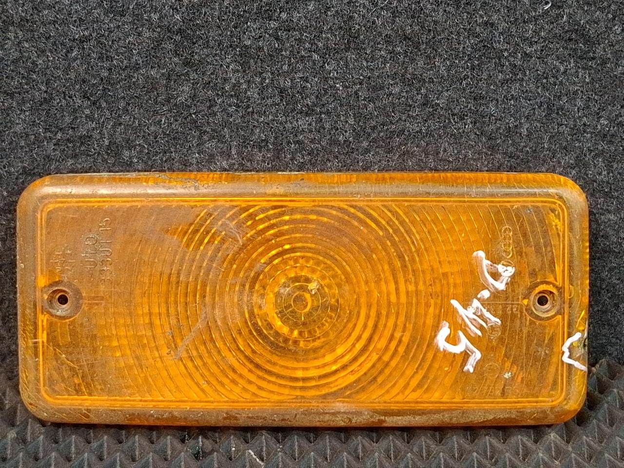 поворотник правый Volkswagen LT 1 поколение 1990, 2.4 л., дизель, МКПП, 32732R6, 3330115 - фото №1