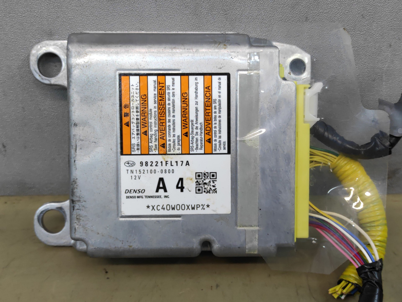 блок AirBag Subaru Impreza 5 поколение (GK/GT) 2019, 2.0 л., бензин, вариатор, серый, седан, полный привод, 98221FL17A, 1521000800 - фото №1