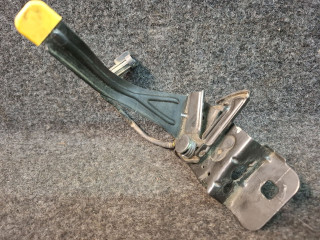 замок капота Chevrolet Equinox 3 поколение 2018, 1.5 л., бензин, АКПП, серый/441b, полный привод, 84300383