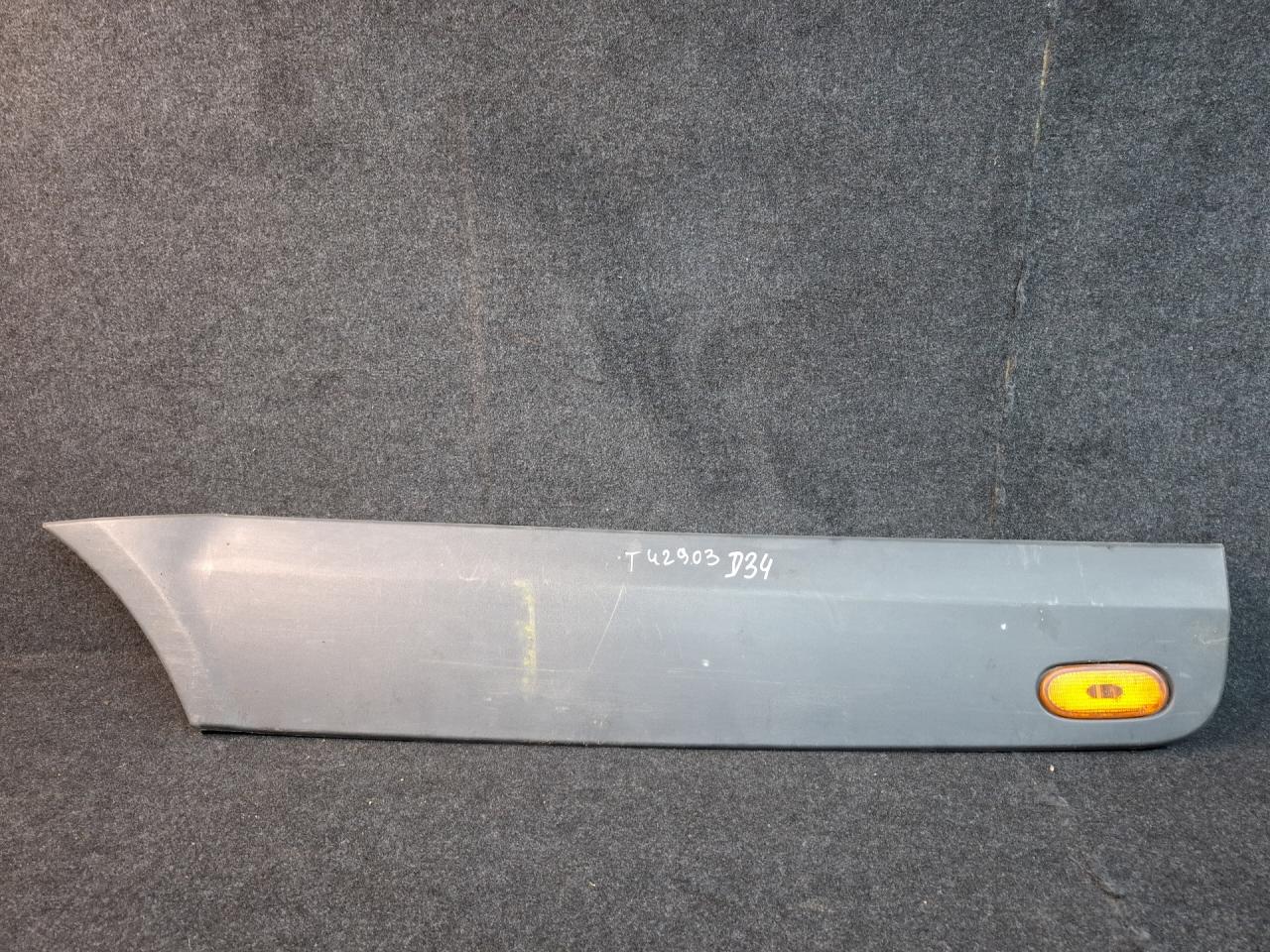 молдинг (накладка кузовная) Mercedes-Benz Sprinter 2 поколение (W906) 2007, 2.1 л., OM 646.701, дизель, МКПП, красный, A9066901962 - фото №1