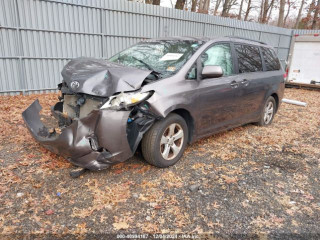 Toyota Sienna 3 поколение