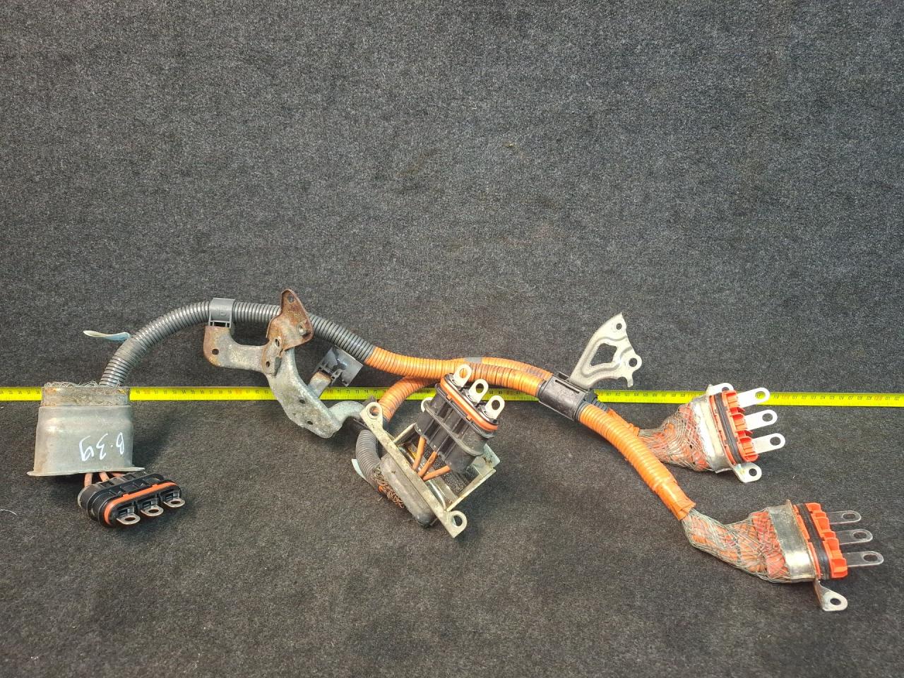провод высоковольтный Toyota Prius V 1 поколение ZVW41 ZVW41 2014, 1.8 л., гибрид, АКПП, синий, хетчбэк 5 дв., передний привод, Q2148-47042 - фото №1