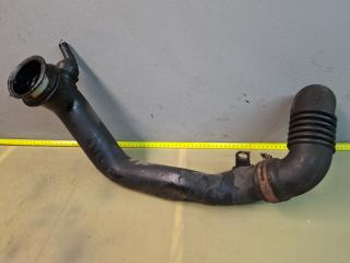 патрубок интеркулера Mazda 6 1 поколение [рестайлинг] GG 2006, 2.0 л., RF7J, дизель, 6МКПП, серый, универсал, передний привод