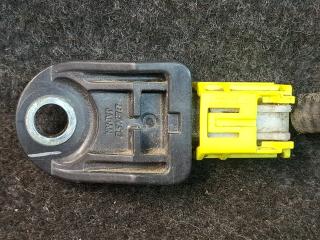 датчик удара Toyota Camry 7 поколение XV40 2008, 2.4 л., 2AZ-FE, бензин, АКПП, седан, передний привод