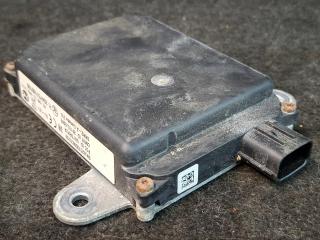 датчик мертвых (слепых) зон Mazda 6 GJ [рестайлинг] GJ 2015, 2.5 л., PYY1, бензин, АКПП, белый, седан, передний привод, GJR9-67Y30-B