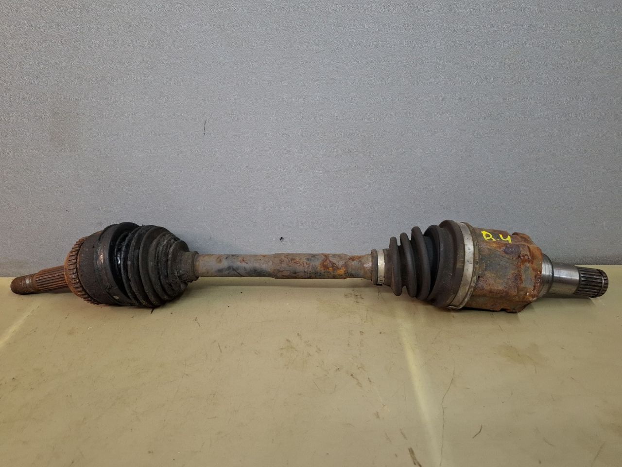 полуось передняя левая (приводной вал, ШРУС) Toyota Camry 7 поколение XV40 ACV40 2009, 2.4 л., 2AZ-FE, бензин, АКПП, синий, седан, передний привод - фото №1