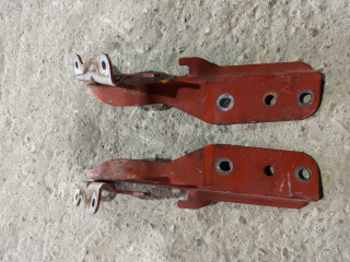 петля капота Suzuki Grand Vitara 1 поколение [рестайлинг] 2005, 2.7 л., H 27 A, бензин, АКПП, внедорожник 5 дв.