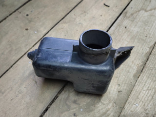 резонатор воздушного фильтра Mazda MPV LW 2000, 2.0 л., бензин