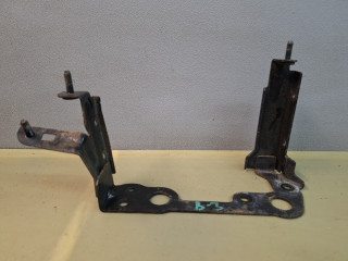 кронштейн (крепление) Mazda 6 3 поколение [рестайлинг] GJ 2016, 2.5 л., PYY1, бензин, АКПП, серый /42а, седан, передний привод