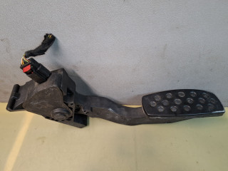 педаль Chevrolet Malibu 9 поколение 2018, 1.5 л., бензин, АКПП, бордовый, передний привод, 84478055