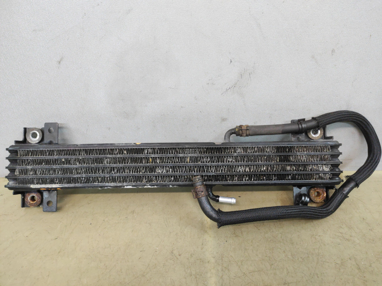 радиатор АКПП Suzuki Kizashi 1 поколение 2012, 2.4 л., J24B, бензин, АКПП, красный, седан, полный привод - фото №1