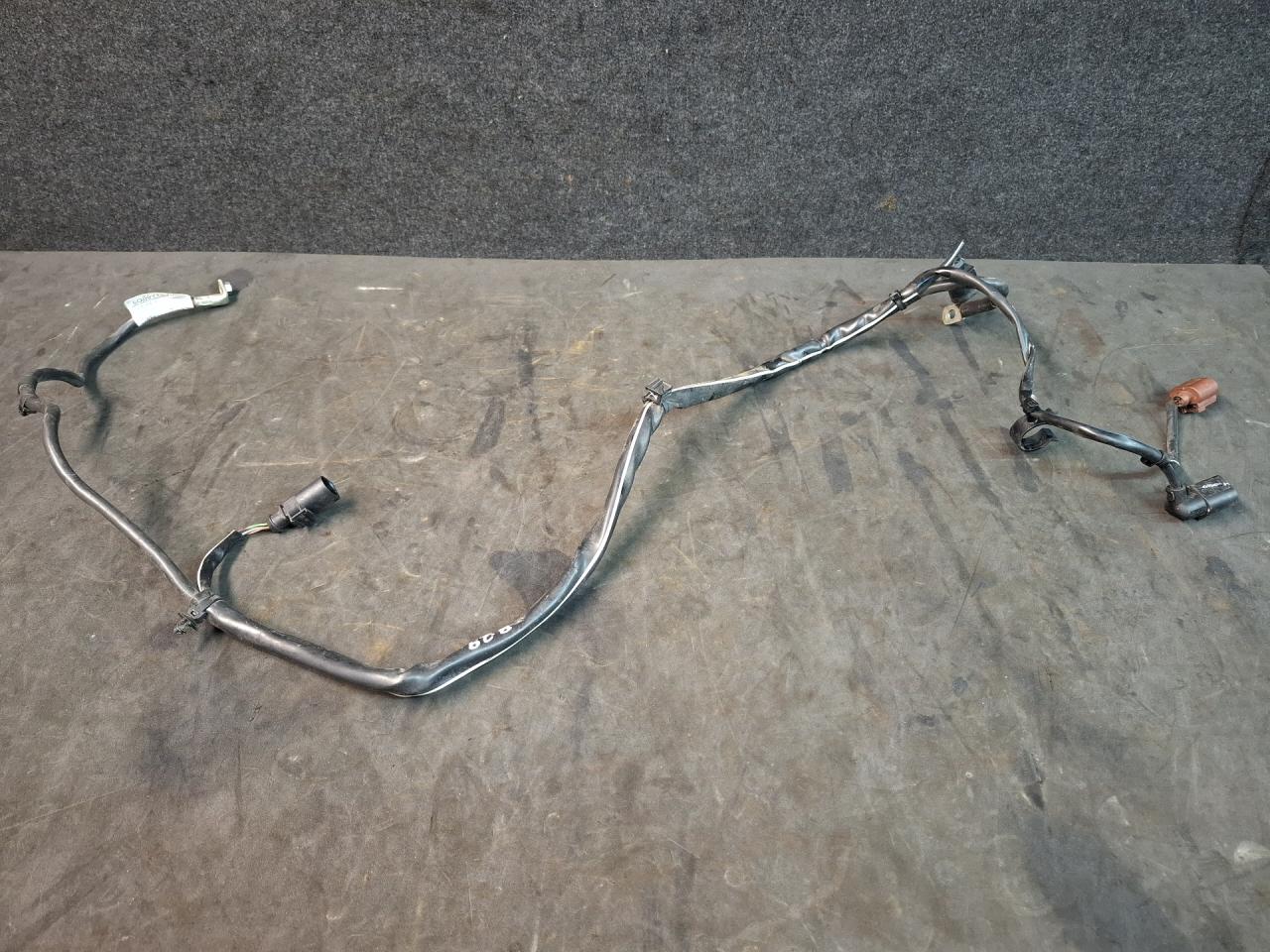 проводка двигателя Volkswagen Jetta 7 поколение 2019, 1.4 л., бензин, АКПП, синий, седан, передний привод, 5Q0971230KB - фото №1