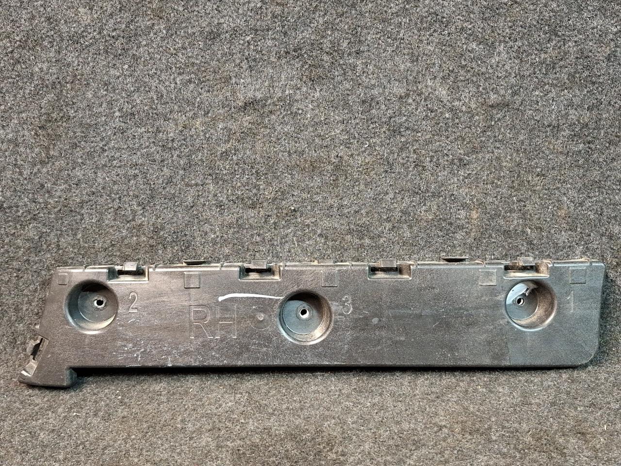 Крепление бампера заднего GMC Terrain 2 поколение 2020, 1.5 л., бензин, АКПП, серый 464с, передний привод, 23462456 - фото №1