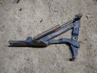 петля крышки багажника Hyundai Sonata 4 поколение [рестайлинг] 2002, 2.4 л., G4JS, бензин, АКПП, седан